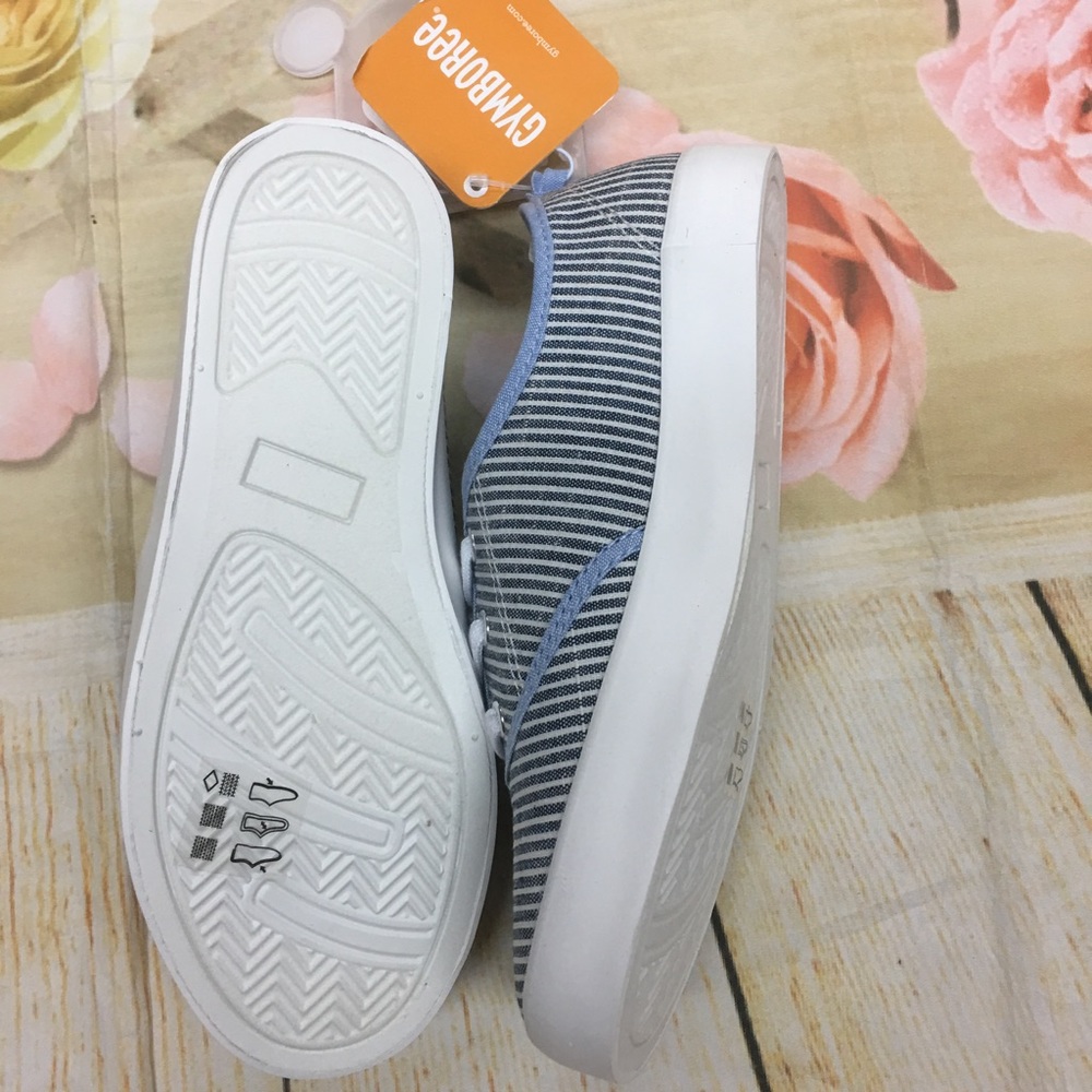 Girls Gymboree sneakers - Picture 2 of 3